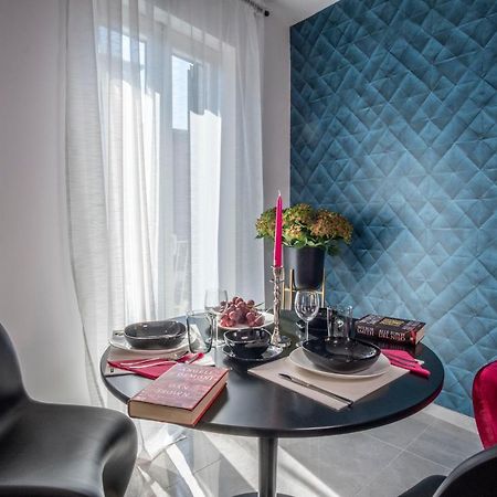 36 Steps In Tasso Square Apartment ซอร์เรนโต ภายนอก รูปภาพ